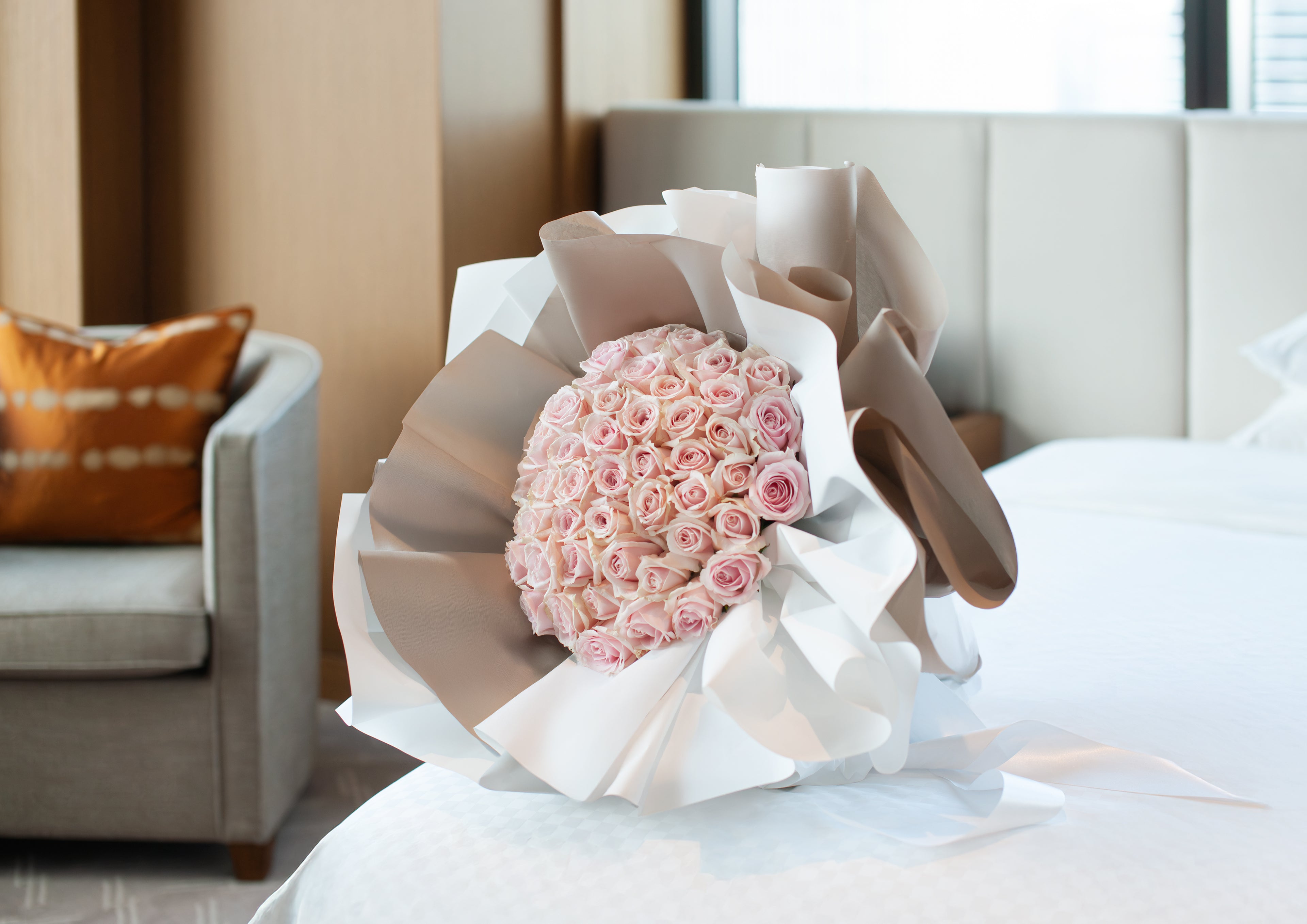 ５０本バラの花束